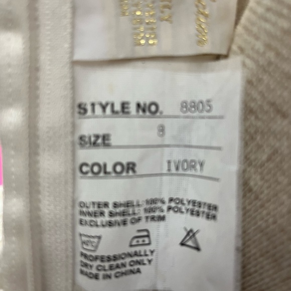 Private Collections Size 8 wedding dresses - Picture 4 of 6